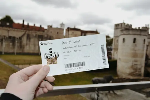 Tower of London Tours & Tickets 2025